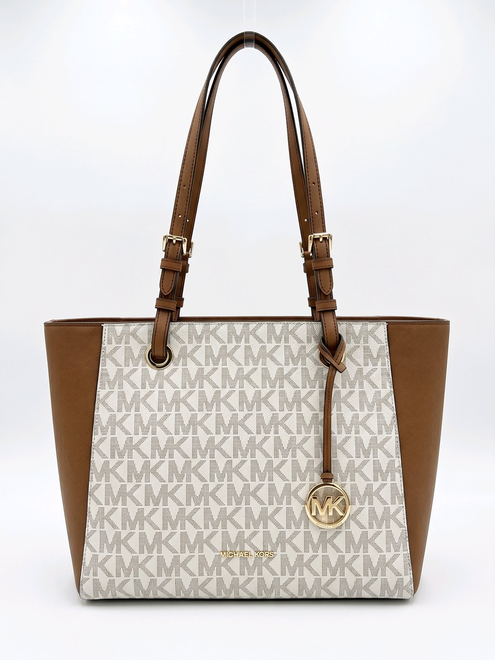 Michael Kors Walsh Medium Multifunction Tote in Vanilla/Brown 
Strap Ware